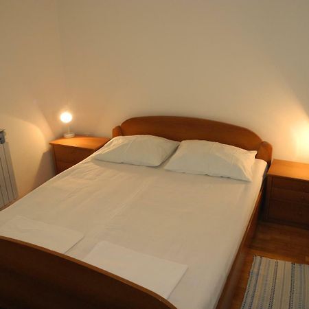 Apartments Boti Драмал Екстериор снимка