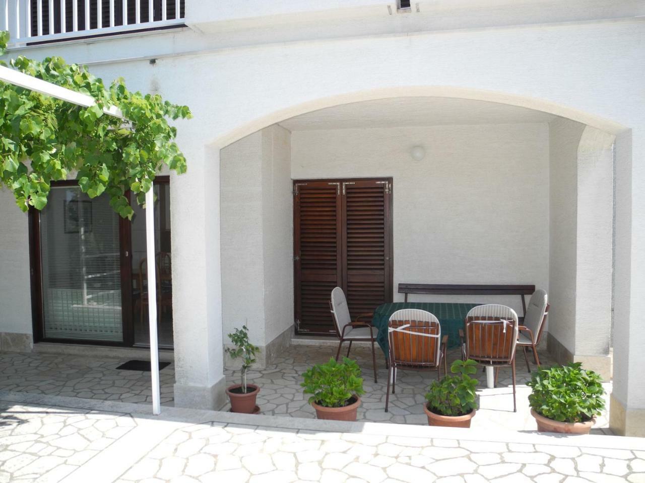 Apartments Boti Драмал Екстериор снимка